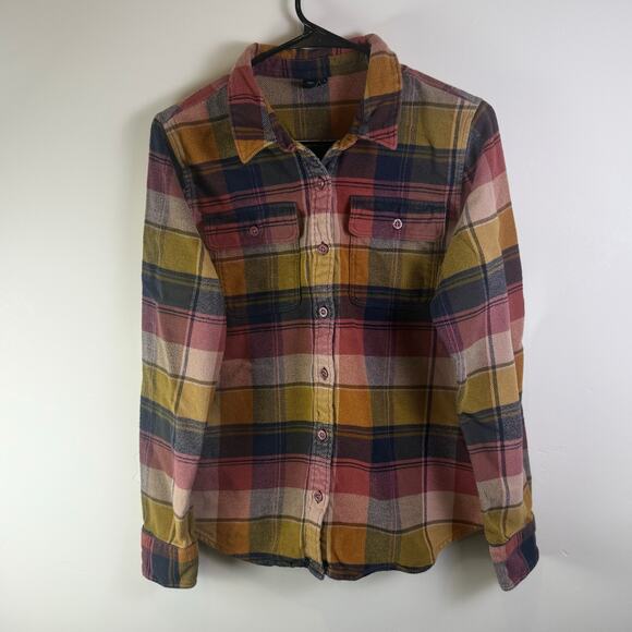 Patagonia Tops - Patagonia Women’s Fjord Organic Cotton Flannel Button Down Shirt size s